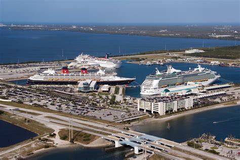 A Vitoria De Cassino Do Navio De Port Canaveral Fl