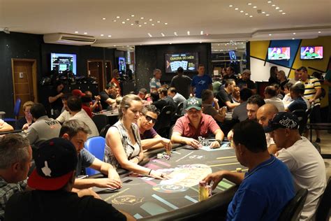 Austin Surdos Clube De Poker League