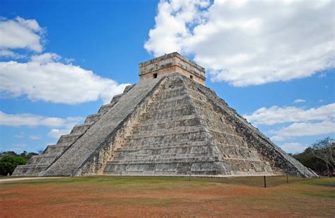 Aztec Pyramids Brabet