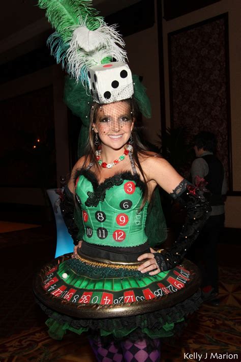 Engracado Trajes De Halloween Casino